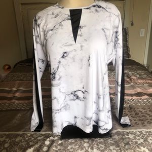Reflex white grey marble top w/ black mesh XL
